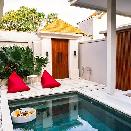 Mayu Kamandari Villa